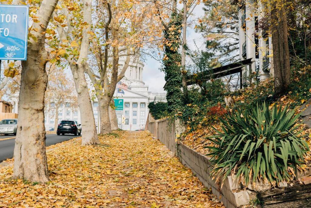 Cozy Apartment A Few Steps From The Capitol Salt Lake City Exterior photo