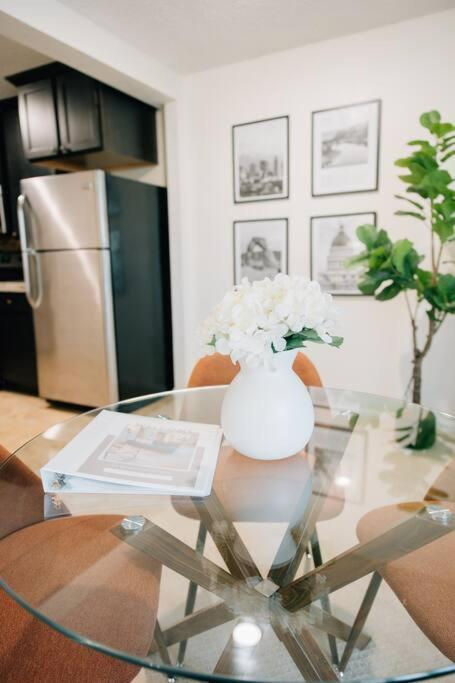 Cozy Apartment A Few Steps From The Capitol Salt Lake City Exterior photo